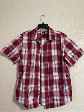 Men’s GAP Red and White Plaid Shirt